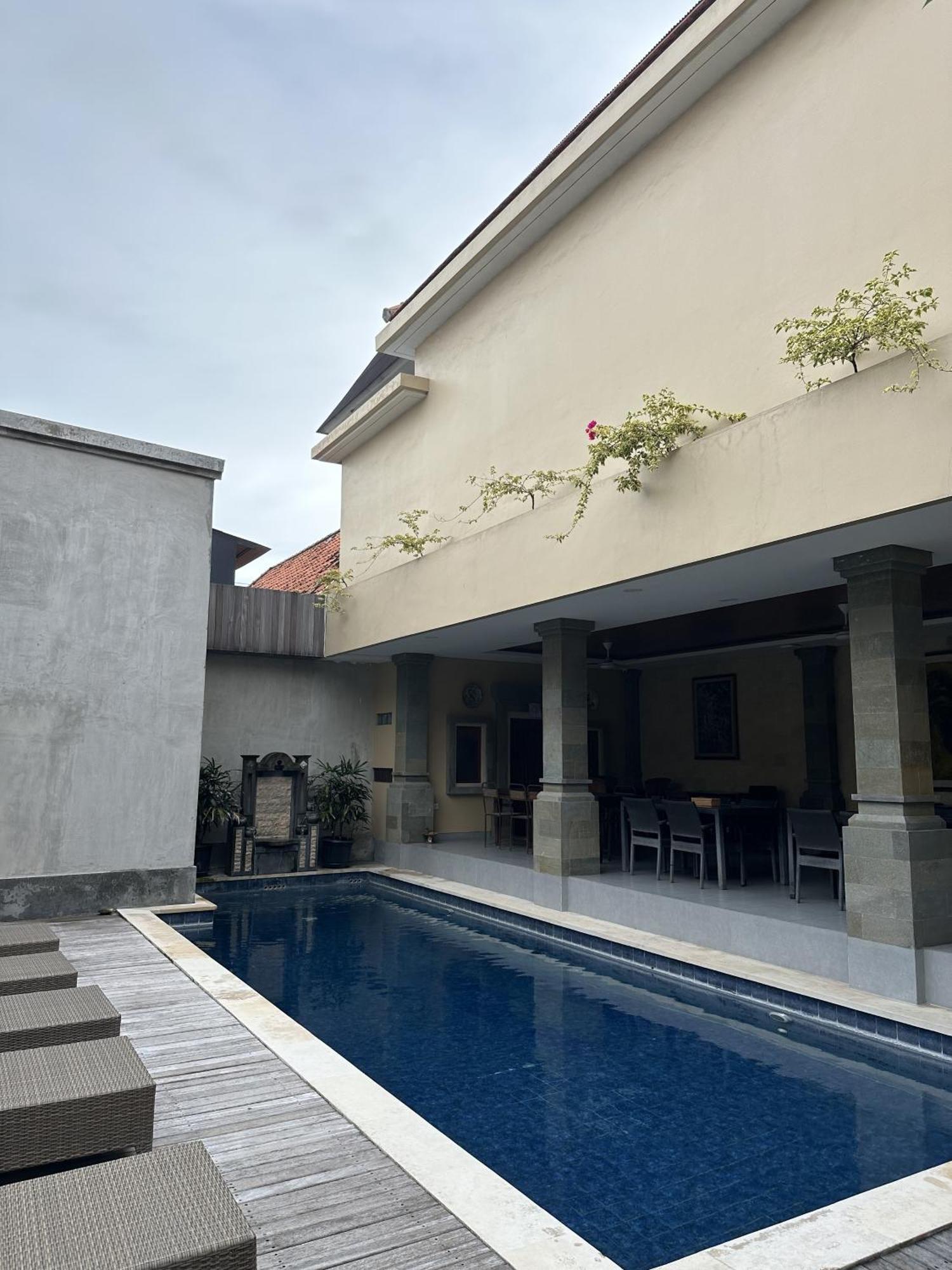 Villa Bunga Hotel Seminyak  Ngoại thất bức ảnh
