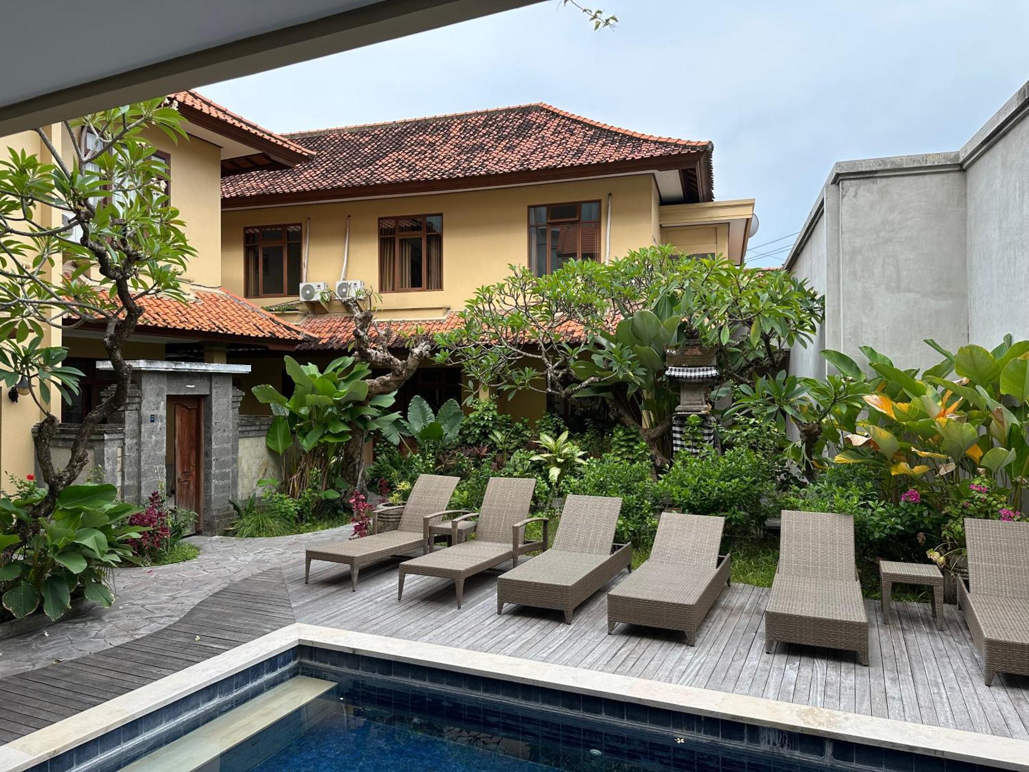 Villa Bunga Hotel Seminyak  Ngoại thất bức ảnh