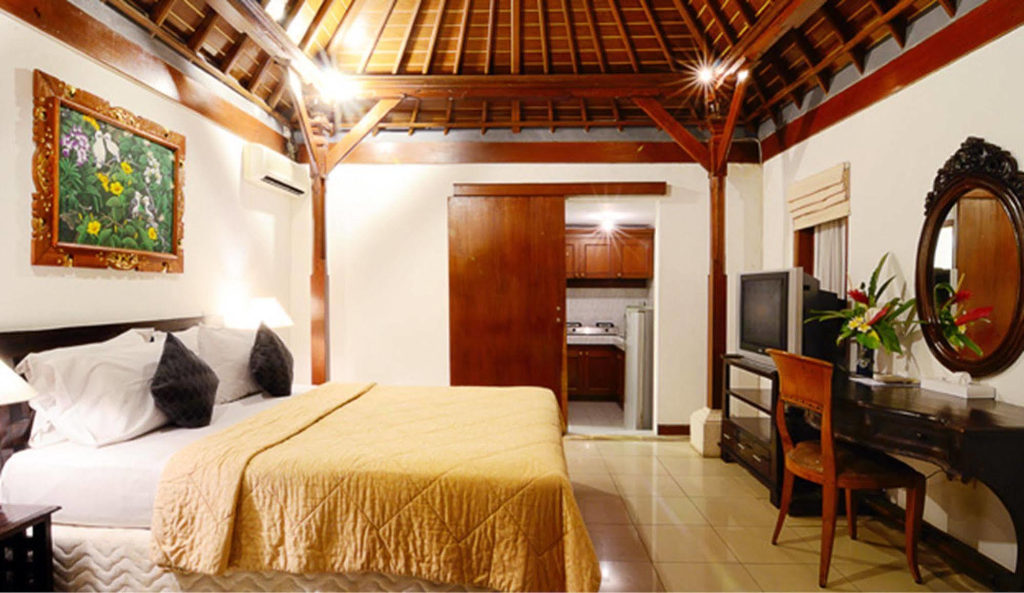 Villa Bunga Hotel Seminyak  Ngoại thất bức ảnh